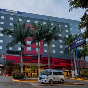 4* Hotel Express By Marriott Guadalajara Expo